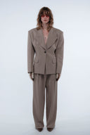 Sculpted suit blazer