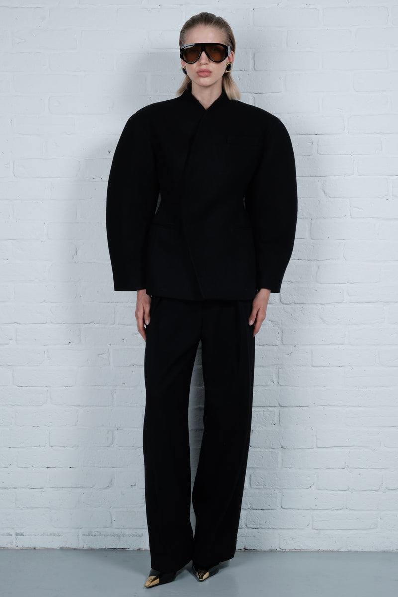 Wool Oval-Leg Trousers
