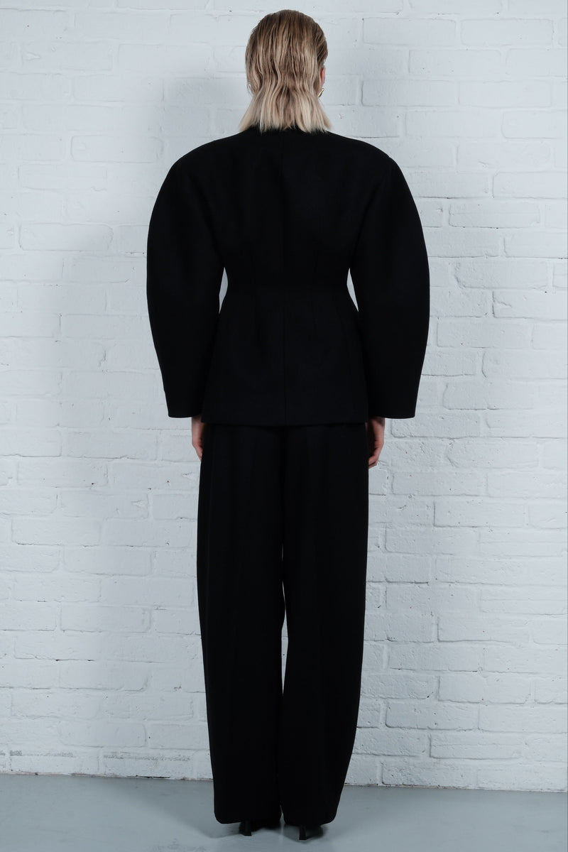 Wool Oval-Leg Trousers